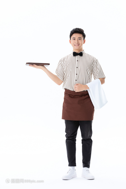 托起生活的溫度——咖啡店服務員的一天